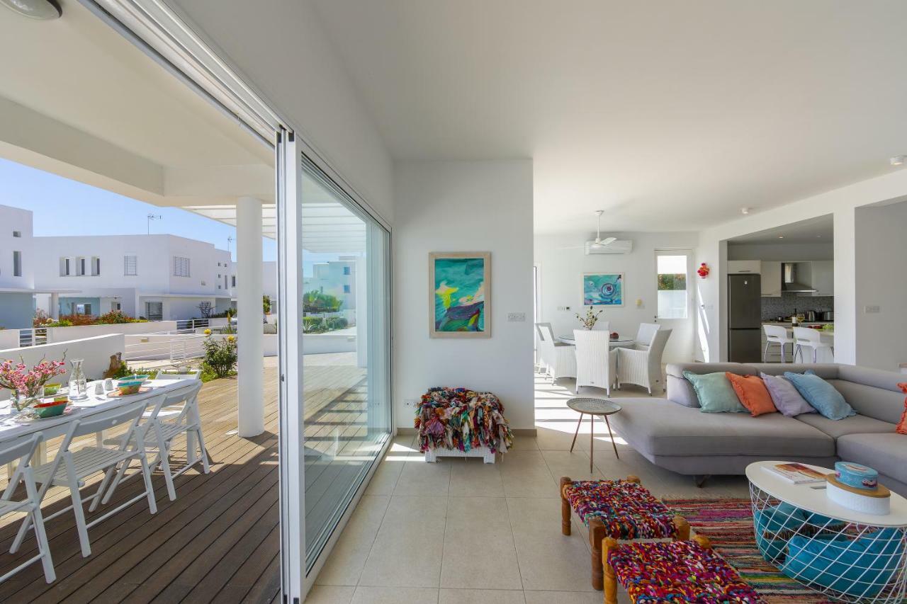 Oceania Villa Protaras Exterior photo