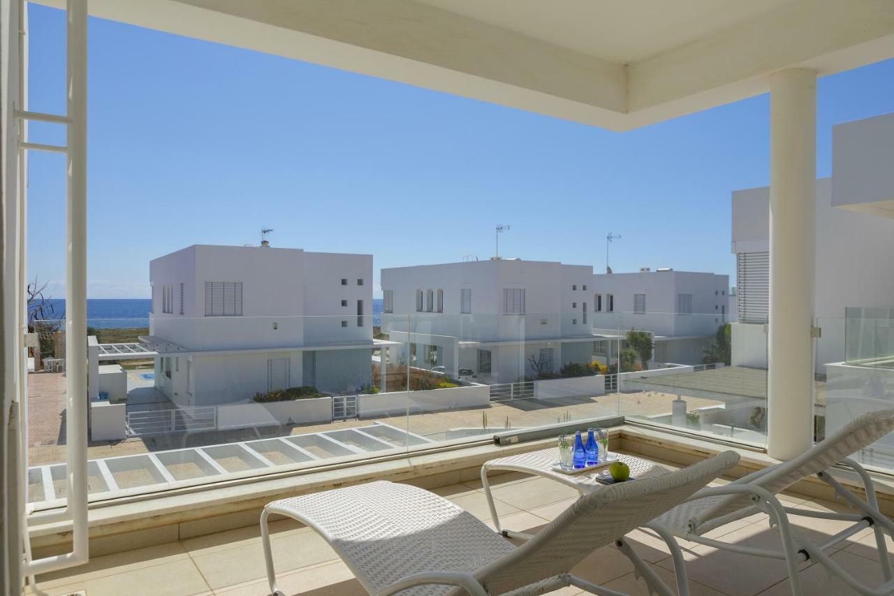 Oceania Villa Protaras Exterior photo